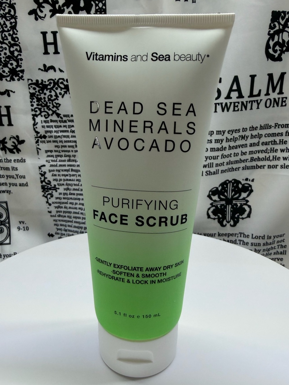 Dead Sea Minerals + Avocado Purifying Facial Scrub